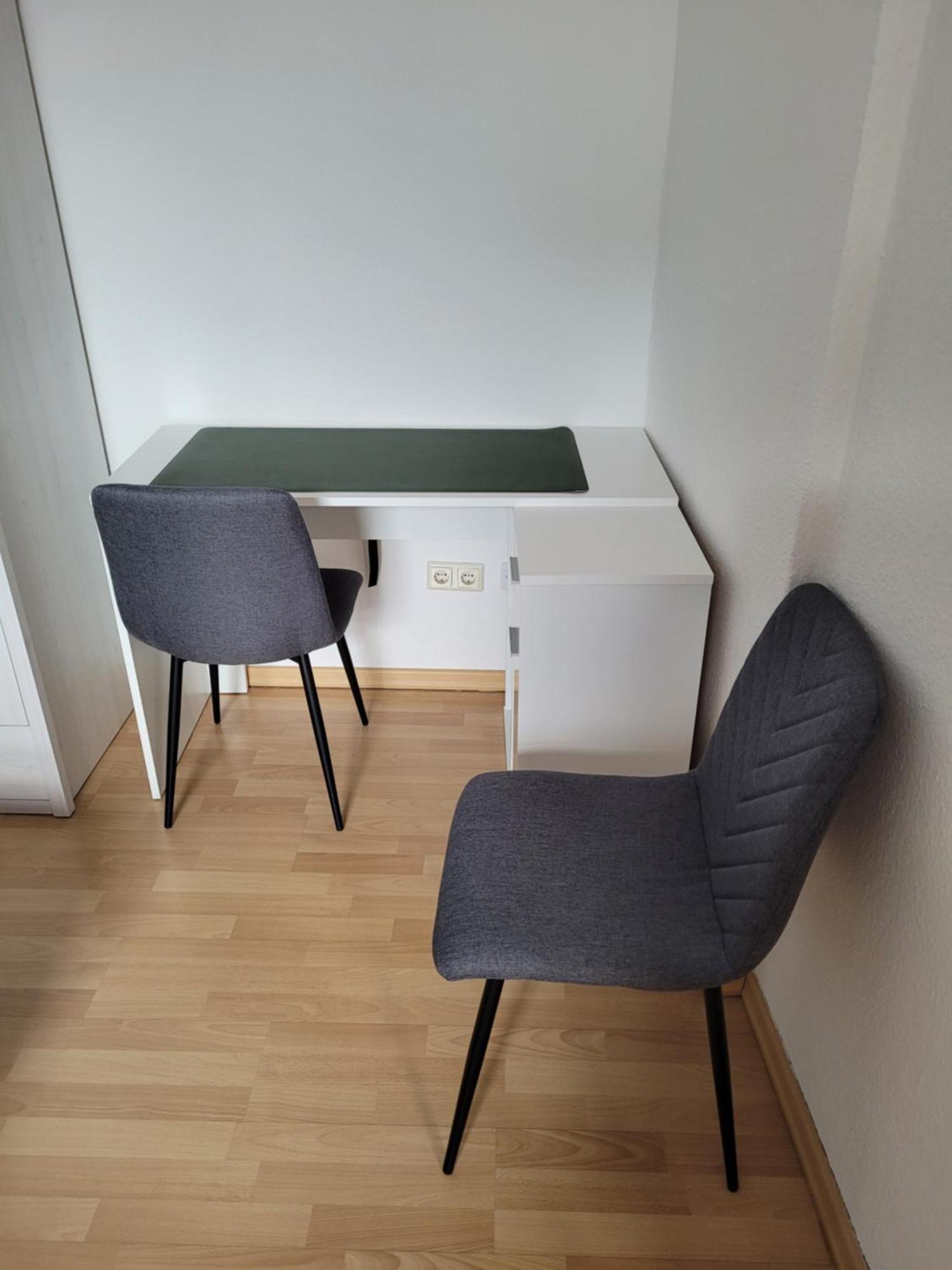 Wohnung In Oberhausen: Zentral & Ruhig, Eigener Eingang Oberhausen  Buitenkant foto