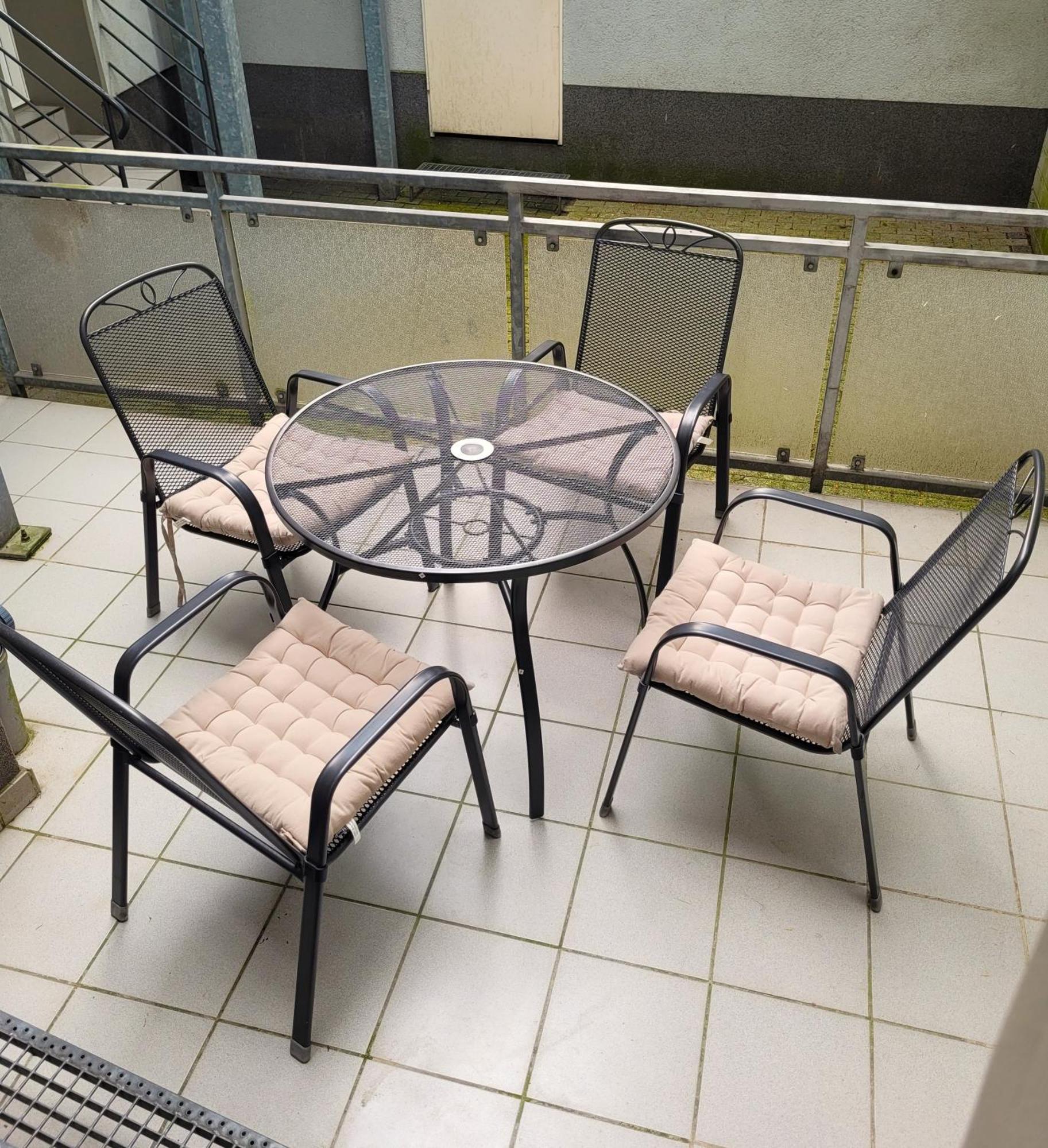Wohnung In Oberhausen: Zentral & Ruhig, Eigener Eingang Oberhausen  Buitenkant foto